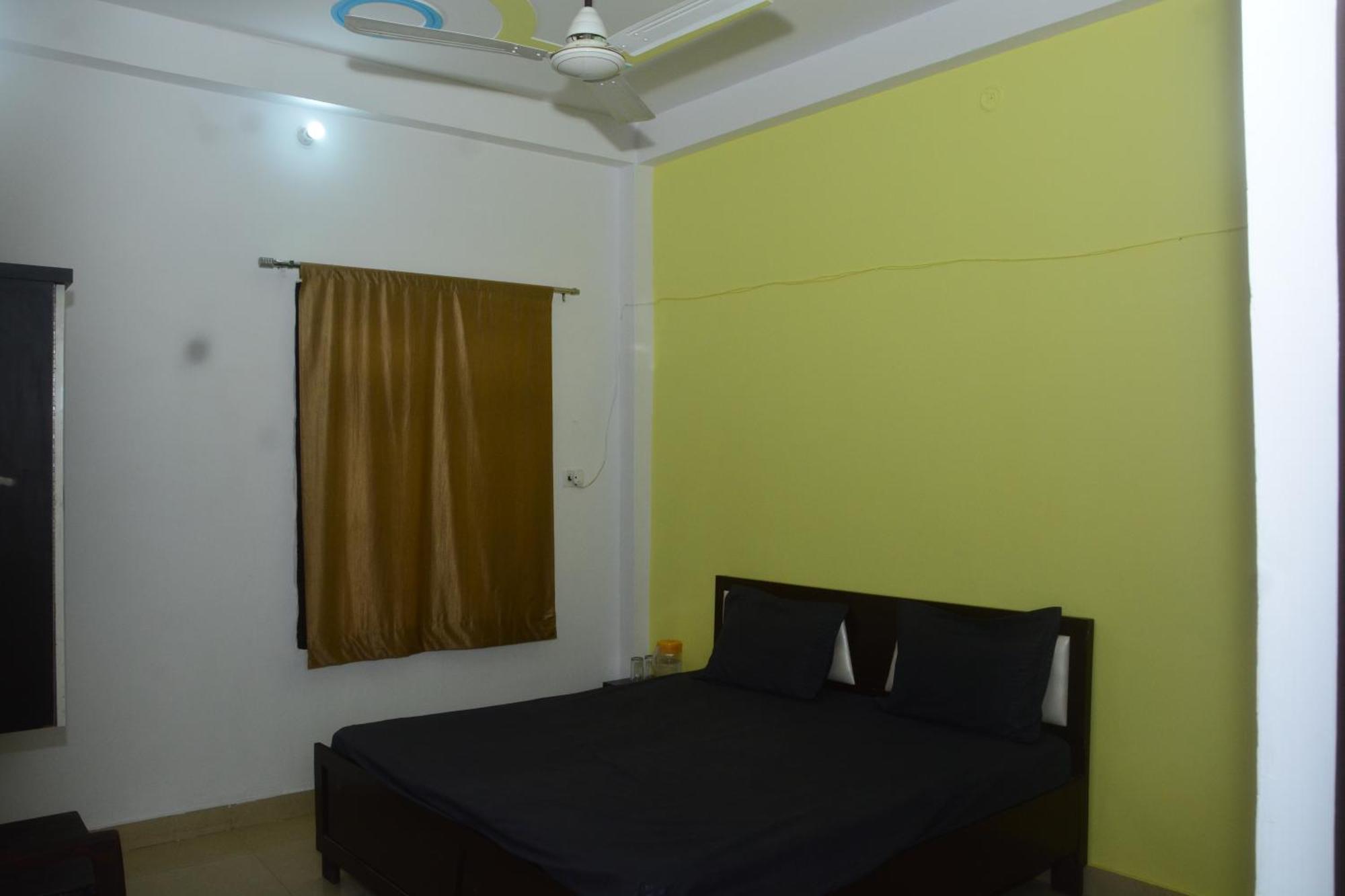 Hotel Chandrasha Villa Ayodhya Dham Ram Mandir 600 Meter المظهر الخارجي الصورة