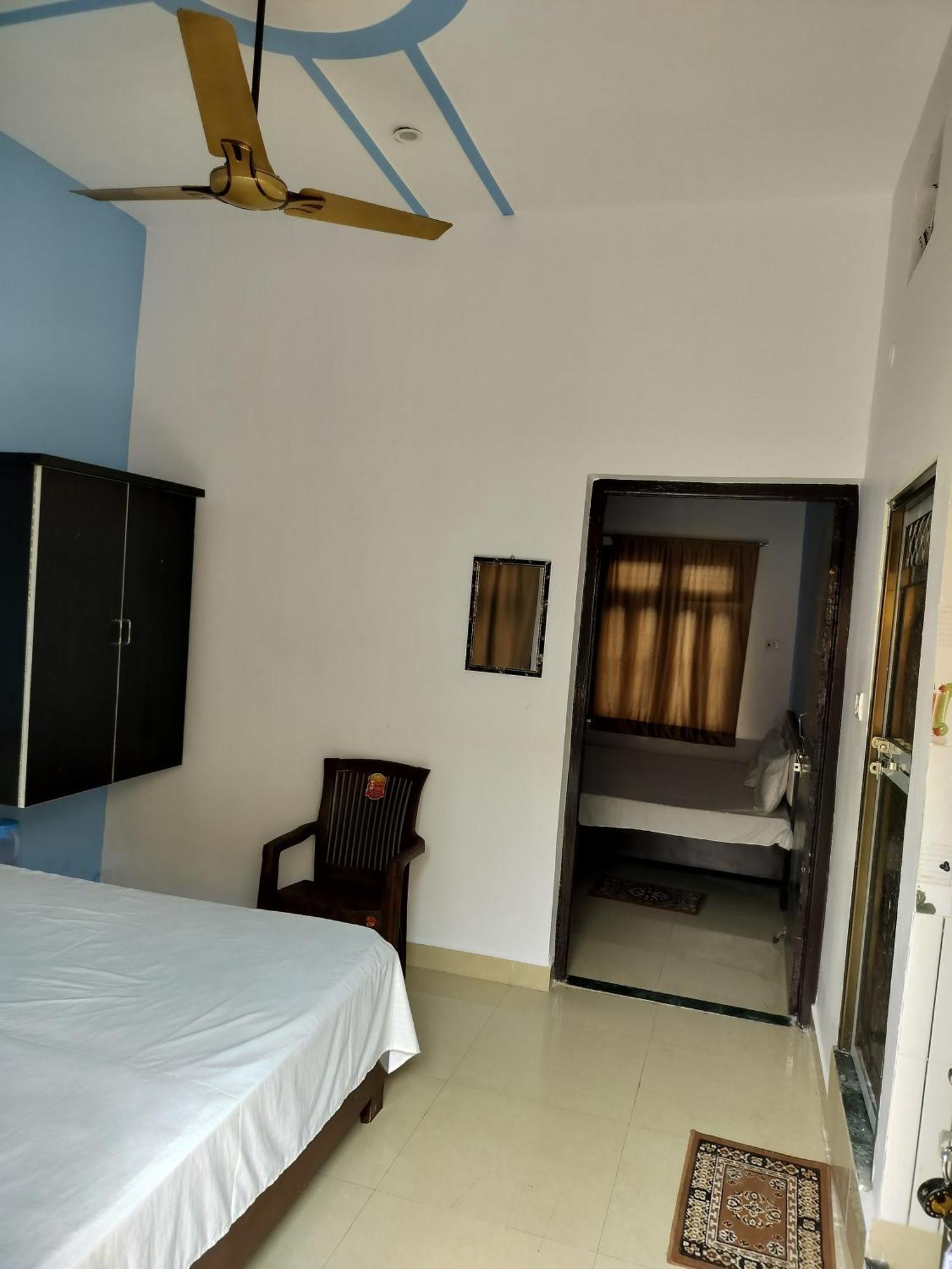 Hotel Chandrasha Villa Ayodhya Dham Ram Mandir 600 Meter المظهر الخارجي الصورة